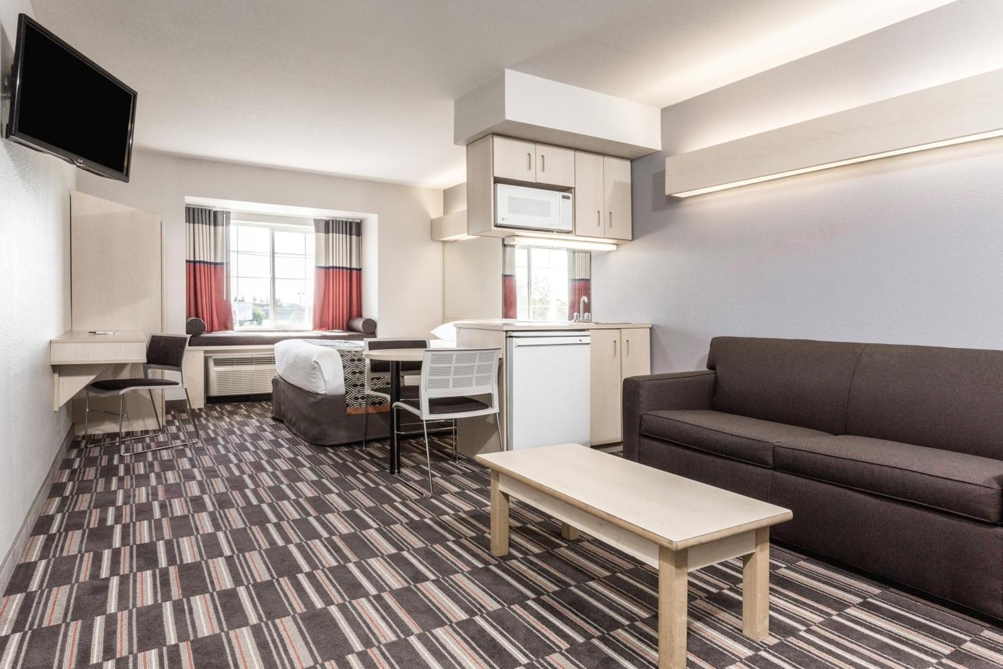 Microtel Inn & Suites Modesto Ceres Экстерьер фото